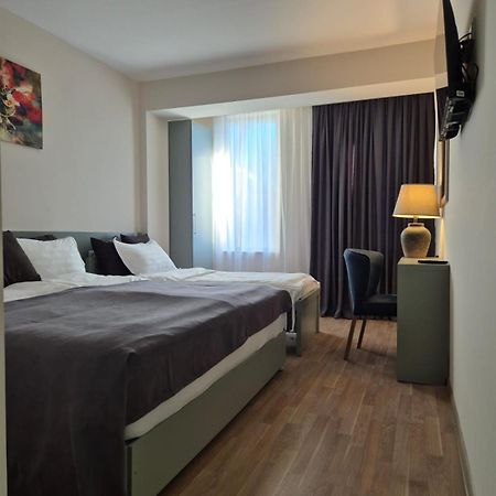 Hotel Asa Tiflis Dış mekan fotoğraf